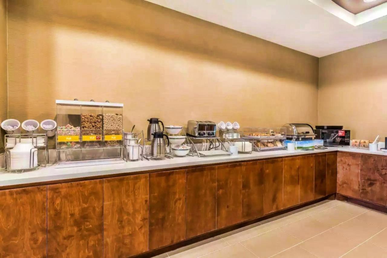 Comfort Suites Houston I45 North Aldine Экстерьер фото